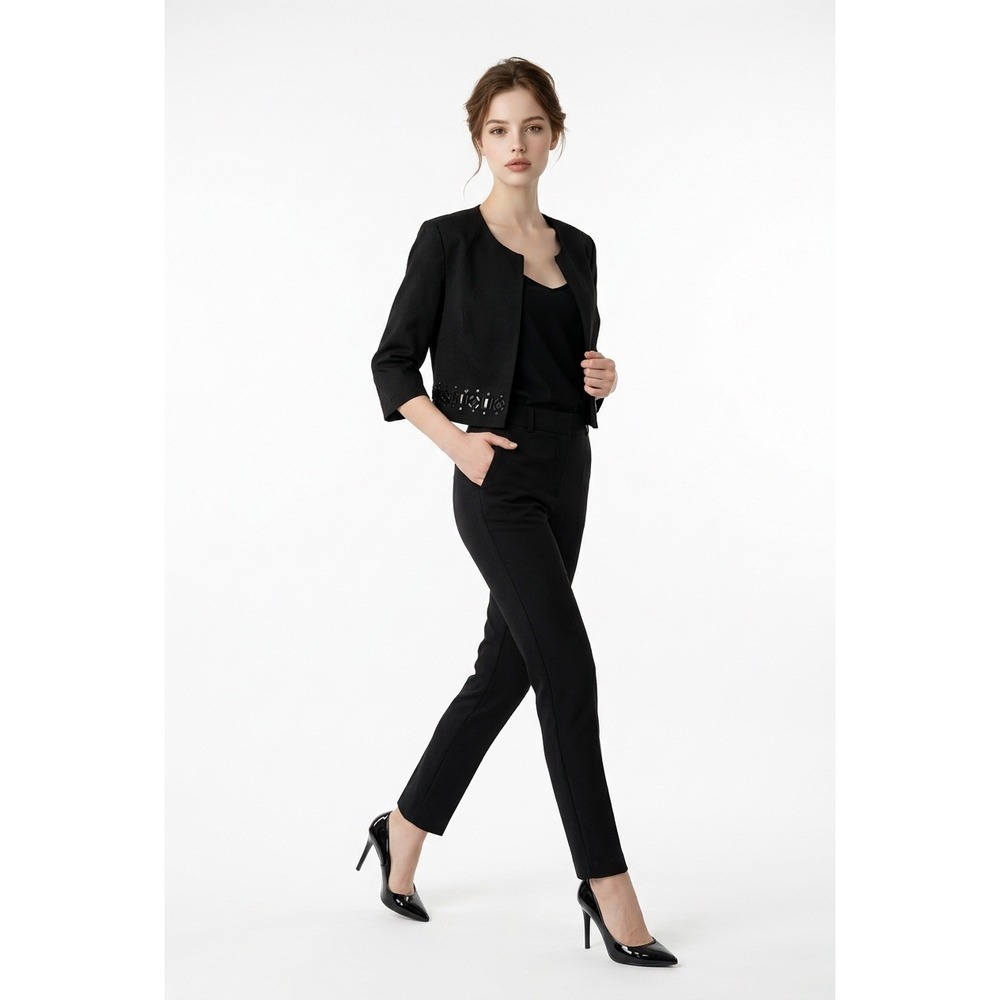 Oscar de la Renta Luxury Minimalist  Black Beaded Cropped Jacket Women Size 8
